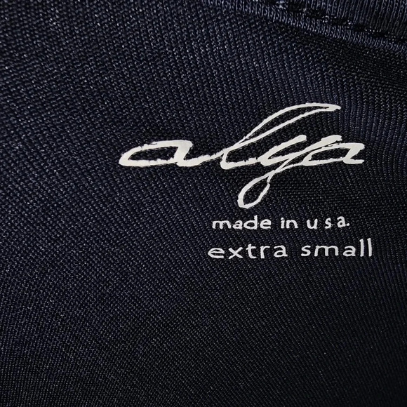 Alya coldshoulder short sleeve mini dress - Picture 3 of 9